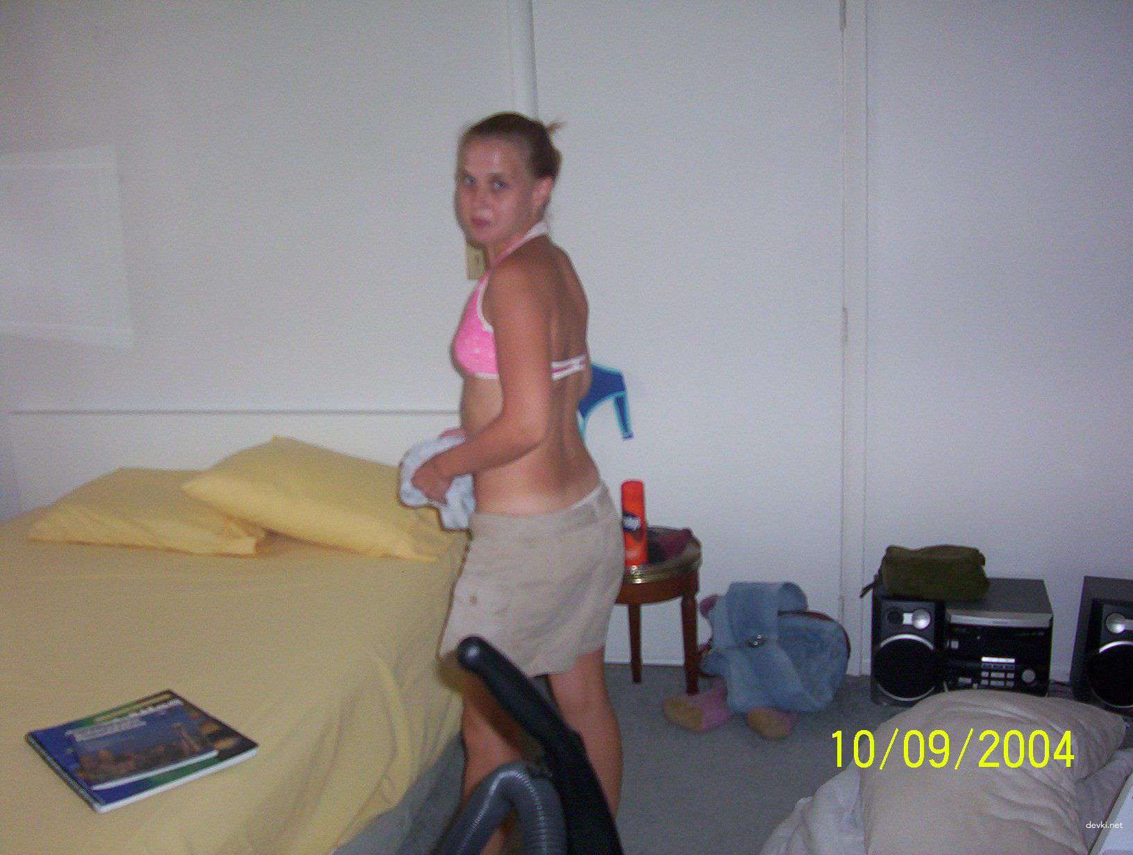 Hot Amateur Couple's Explicit Homemade Porn Pics - Naughty and Uninhibited Action!