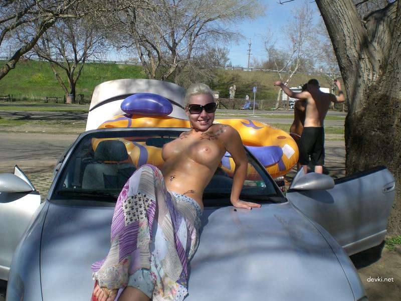 XXX Bikini Babes: Explicit Amateur Trio in Provocative Photoshoot
