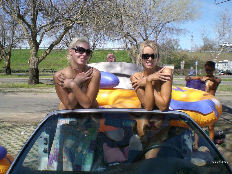XXX Bikini Babes: Explicit Amateur Trio in Provocative Photoshoot