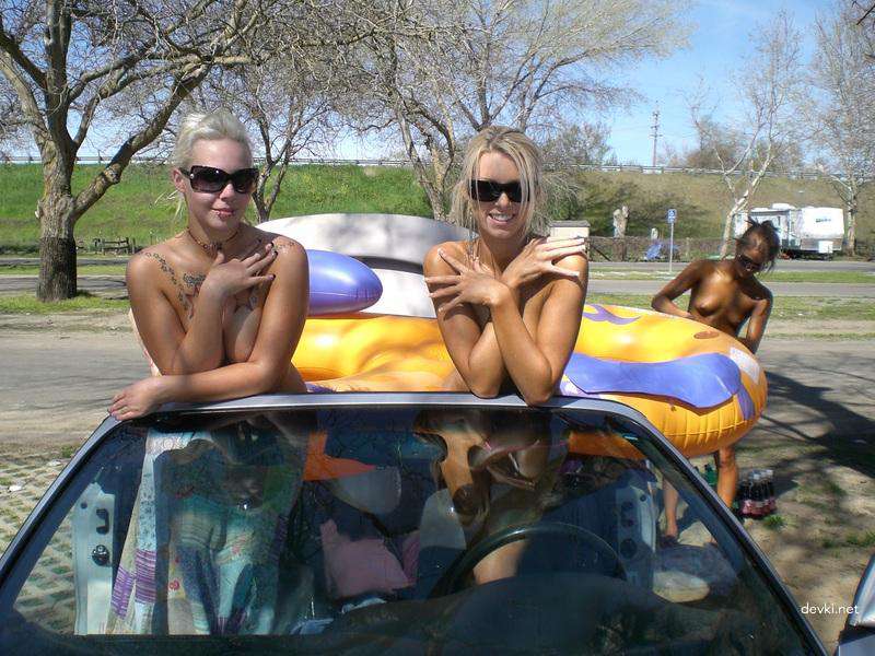 XXX Bikini Babes: Explicit Amateur Trio in Provocative Photoshoot