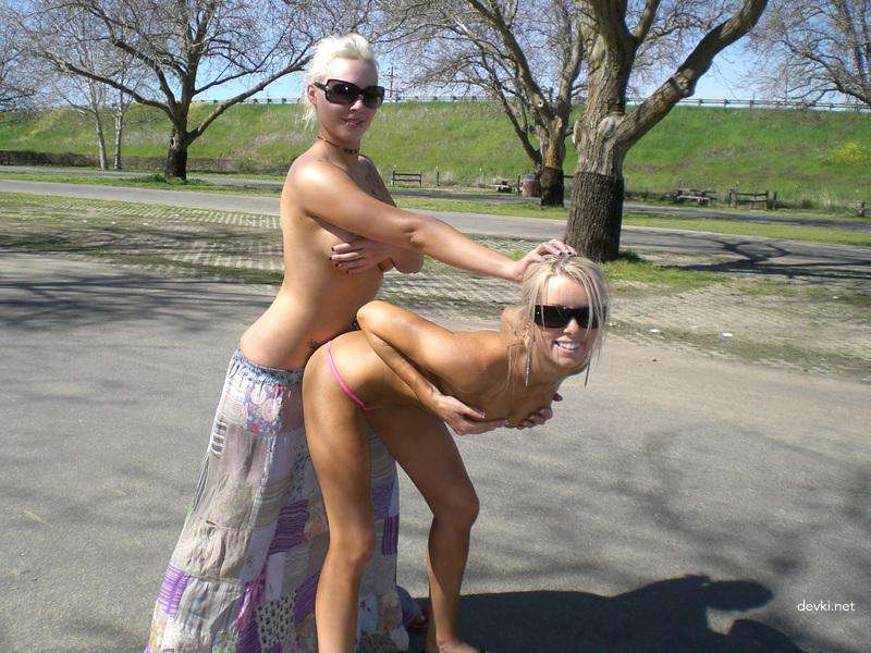 XXX Bikini Babes: Explicit Amateur Trio in Provocative Photoshoot