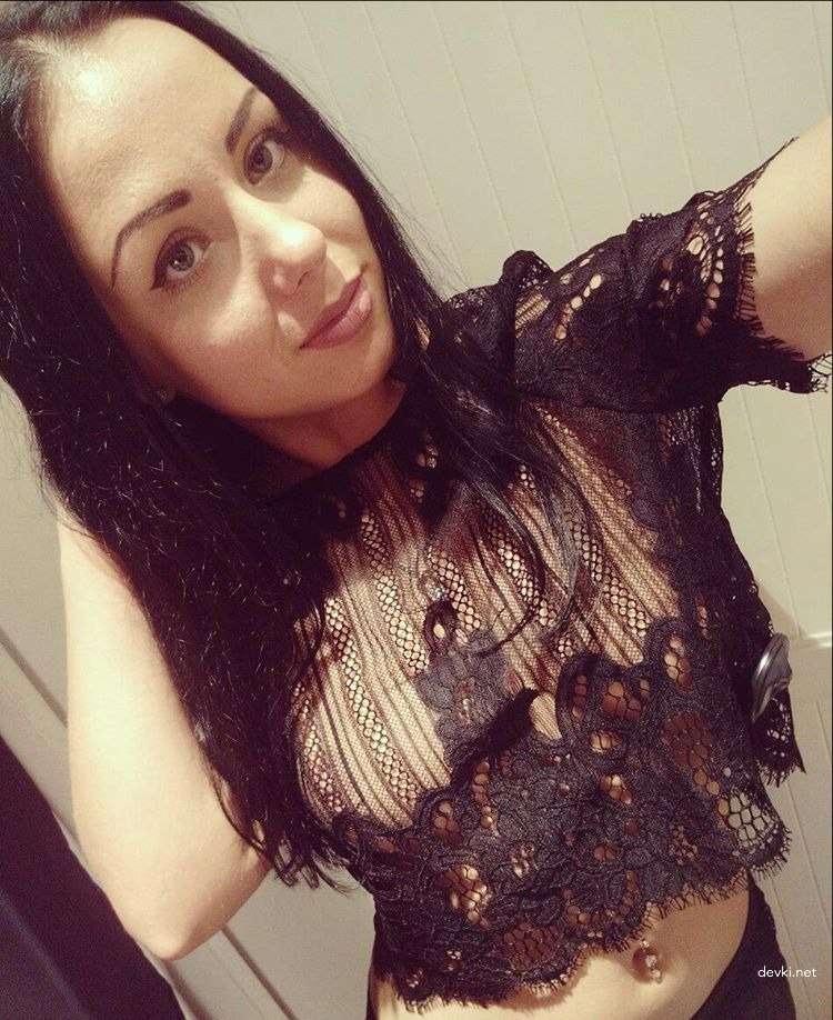 Explicit Private Amateur Porn: Cute Girl's Explicit Photos Unleashed