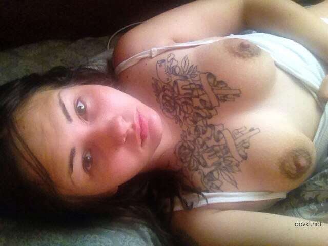 Amateur Slut XXX: Explicit Private Porn Pics for Your Pleasure