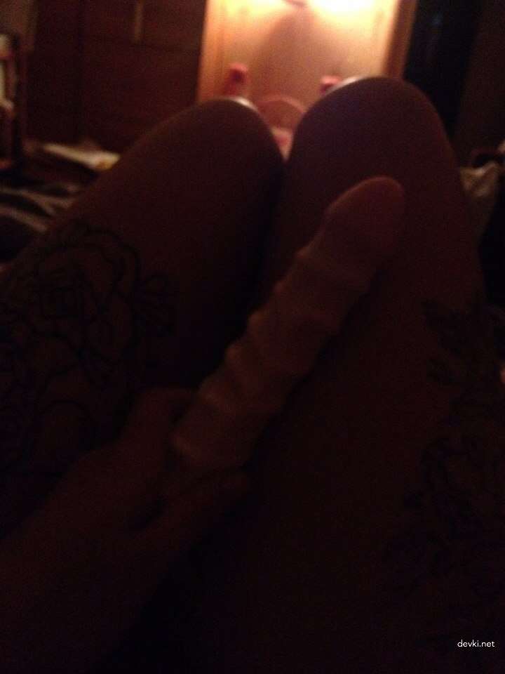 Amateur Slut XXX: Explicit Private Porn Pics for Your Pleasure