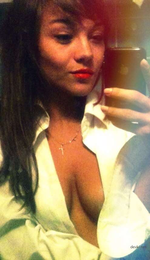 Steamy Amateur Teen Sex Pics - Explicit and Seductive XXX Shots