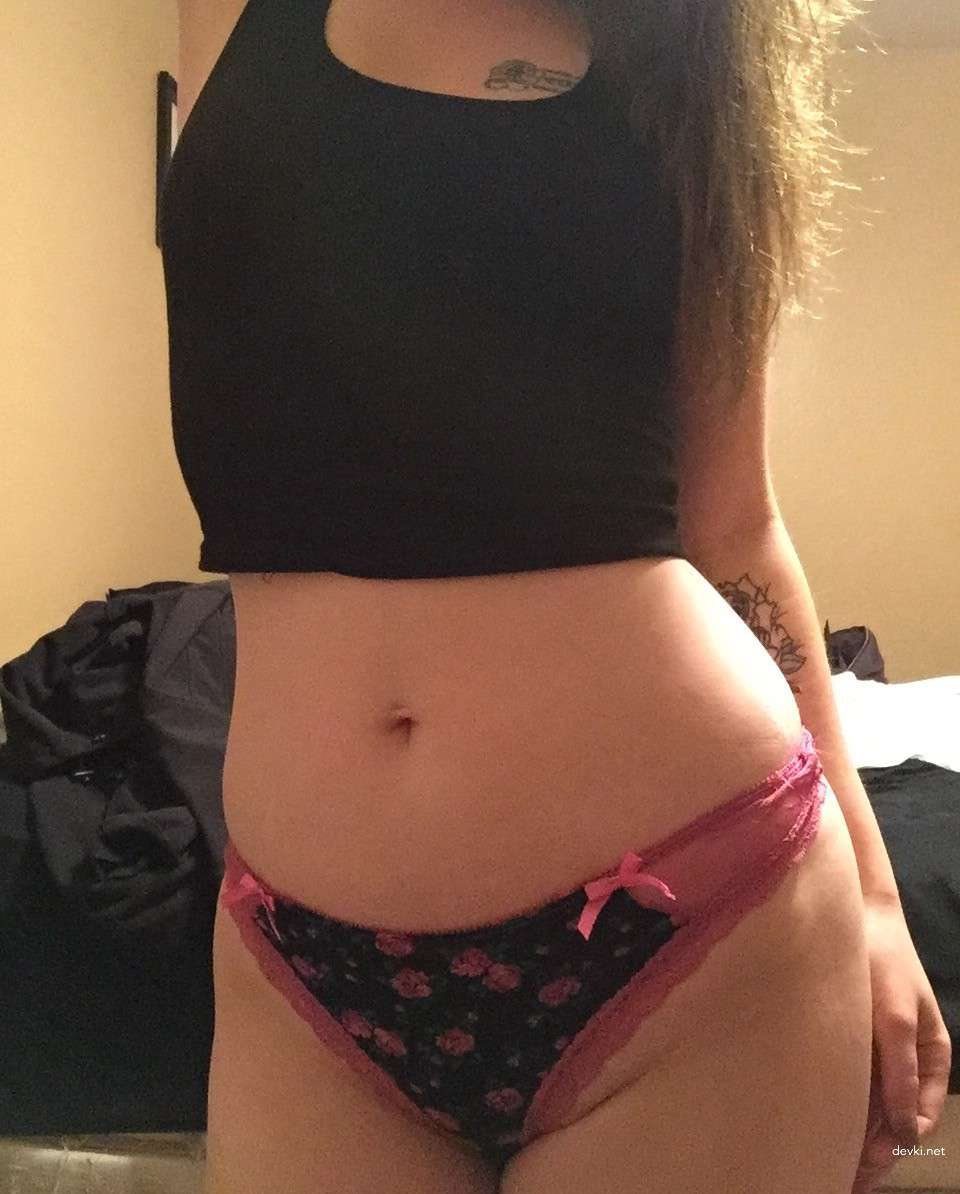 Hot Tattooed Girl Sucks Cock with Amazing Ass - Explicit Amateur Porn Pic