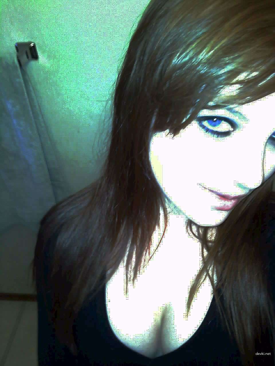 Redhead Amateur Porn Archive: Naughty Girl's Explicit English Photos