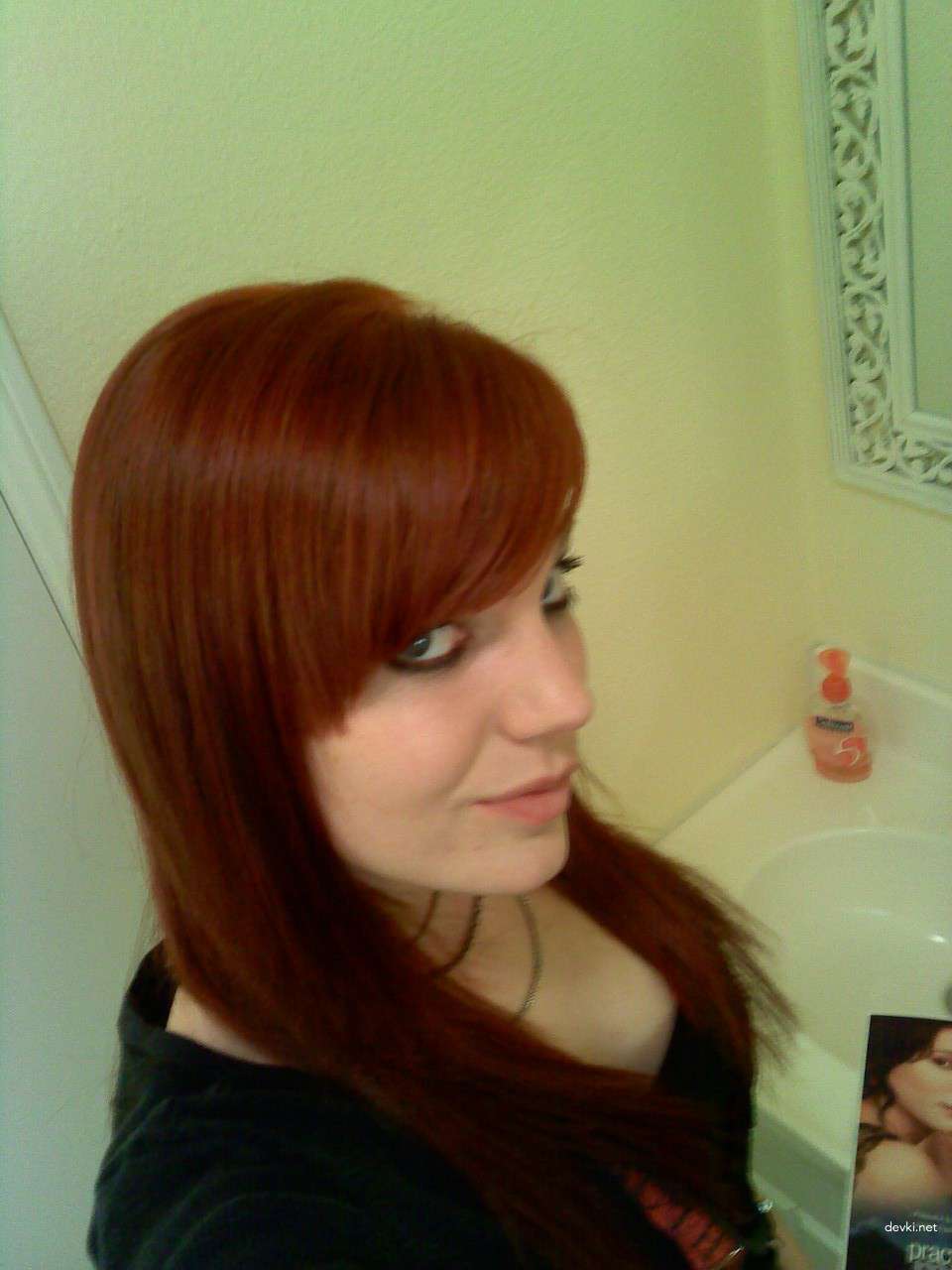 Redhead Amateur Porn Archive: Naughty Girl's Explicit English Photos