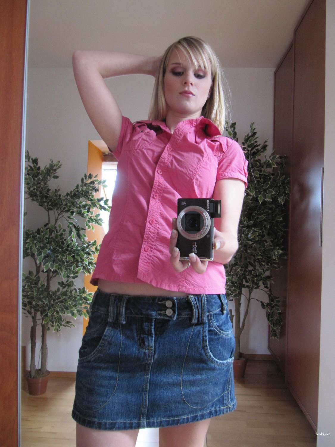 XXX Blonde Bombshell: Explicit Amateur Erotic Album - Hot & Horny XXX Content
