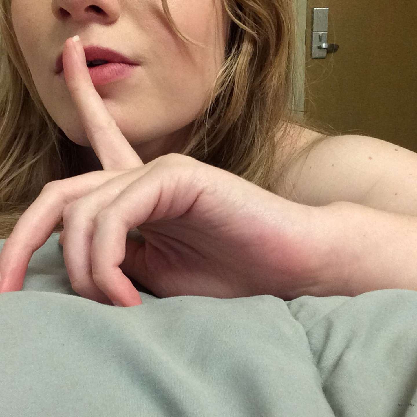 Sensual Amateur Selfie: Explicit Adult Photo of Seductive Cutie