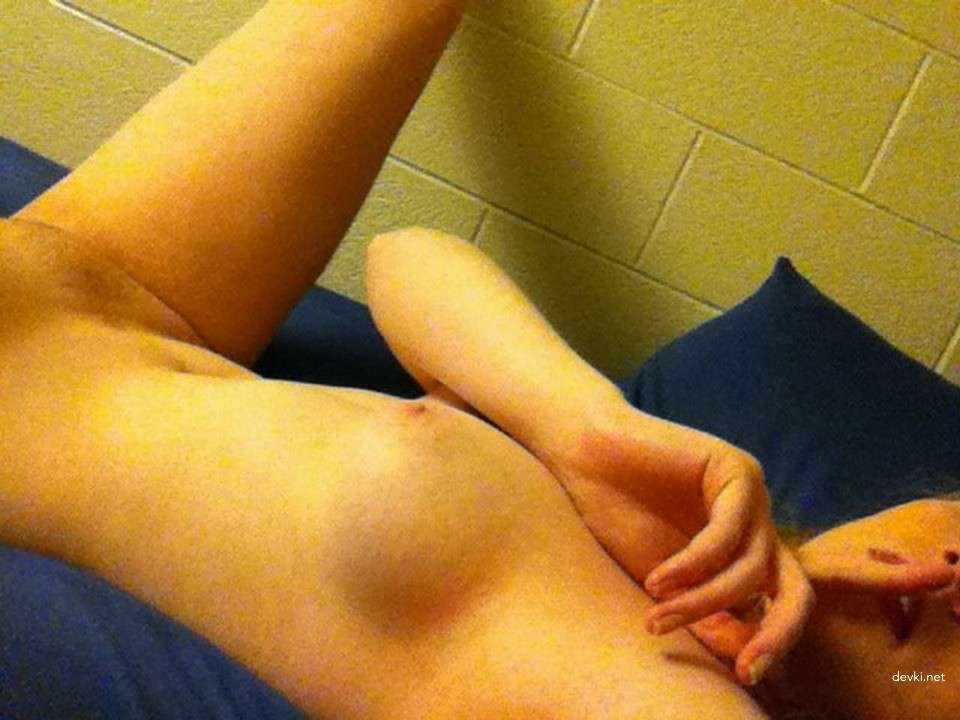 Sensual Amateur Selfie: Explicit Adult Photo of Seductive Cutie