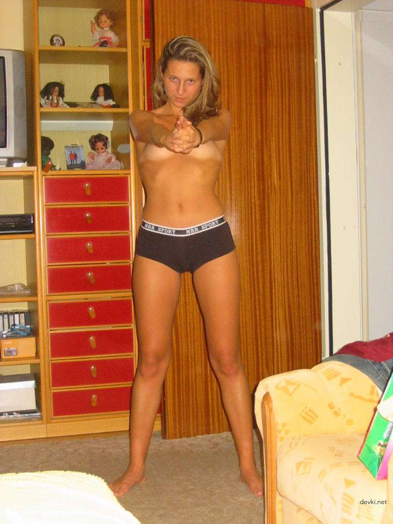 Raw Doggy Style Sex Pics: Amateur Couple's Explicit Homemade Action