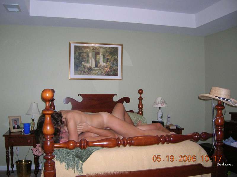 Explicit Amateur Nude Girls: Uncensored Private Porn Pics