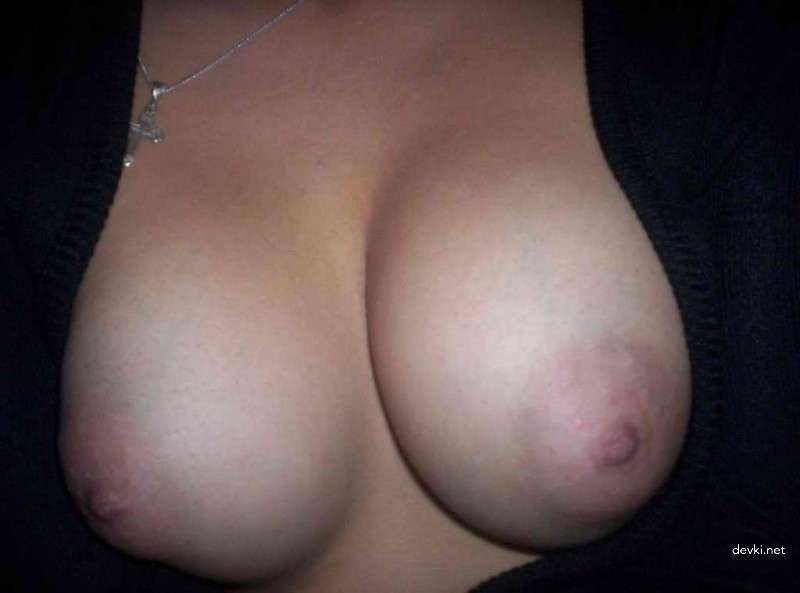 Steamy Homemade Brunette Sex Pics - Explicit Amateur Porn