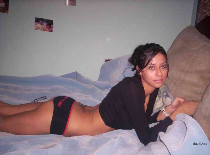 Steamy Homemade Brunette Sex Pics - Explicit Amateur Porn