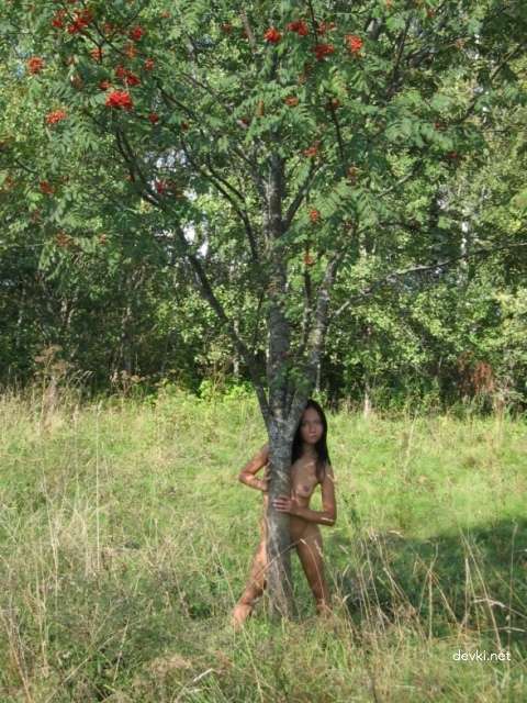 Steamy Amateur Vacation Sex Pics: Explicit Homemade Girlfriend Porn