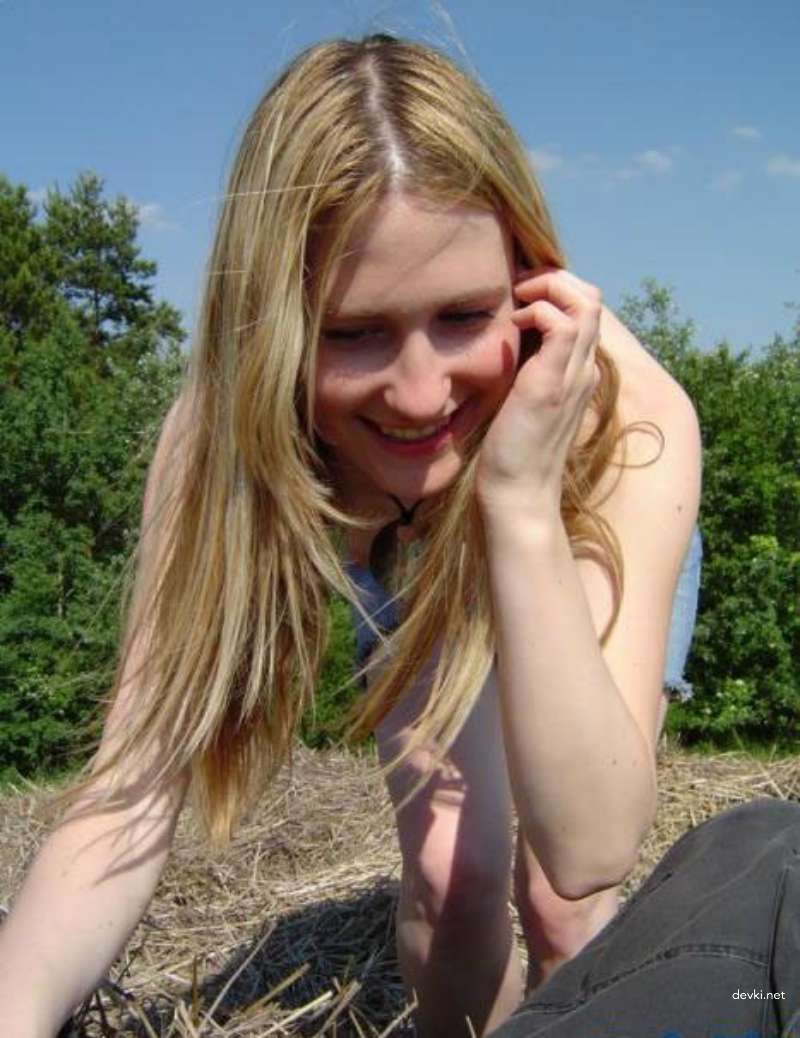 Amateur Slut Hardcore Cock Sucking and Fucking - Explicit XXX Photos