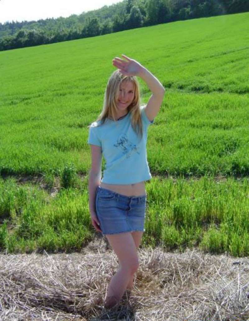 Amateur Slut Hardcore Cock Sucking and Fucking - Explicit XXX Photos