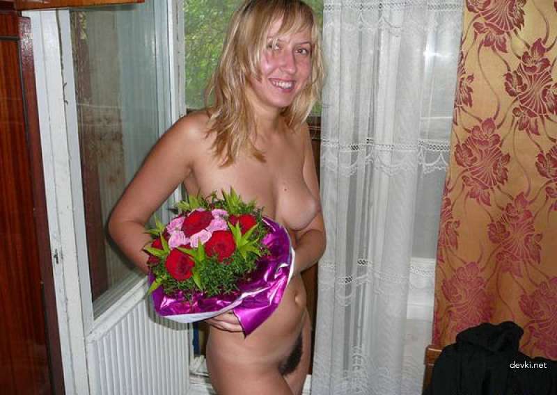 Amateur Woman Exposing Hairy Pussy in Robe - Explicit Homemade Photos