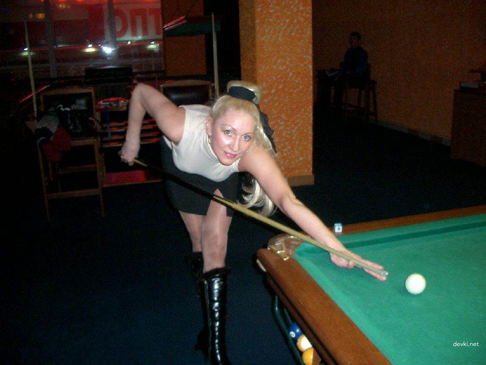 Hot Mature Blonde MILF Uncensored XXX Amateur Photo - Explicit and Raw Content
