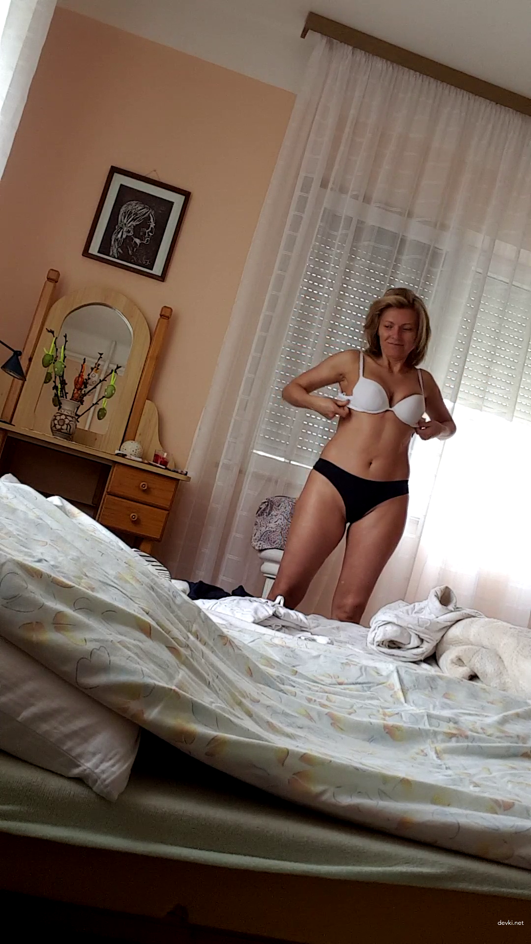 Amateur MILF's Uncensored Homemade Porn Pics: Hot XXX Action!
