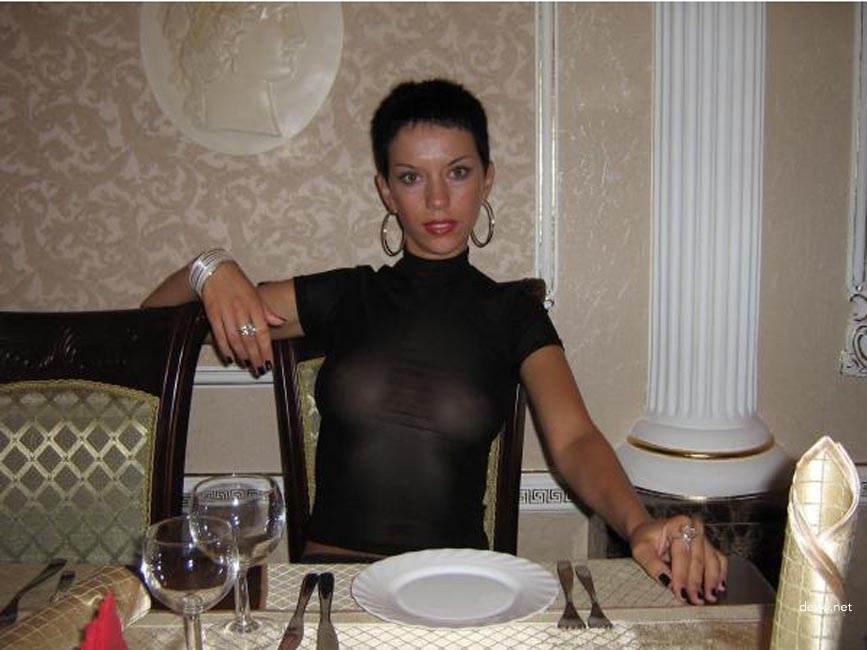 Hot Amateur Vacation Erotica: Short-Haired Woman's Explicit Adventures