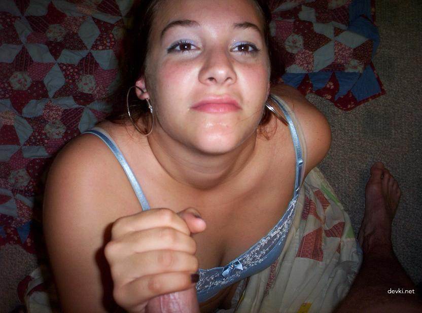 Extreme Close-Up Blowjob and Facial Cumshot Amateur Porn Pic