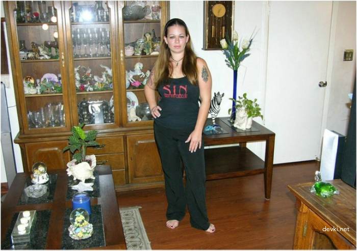 XXX Tattooed Curvy Babe Private Photos - Explicit Amateur Shots
