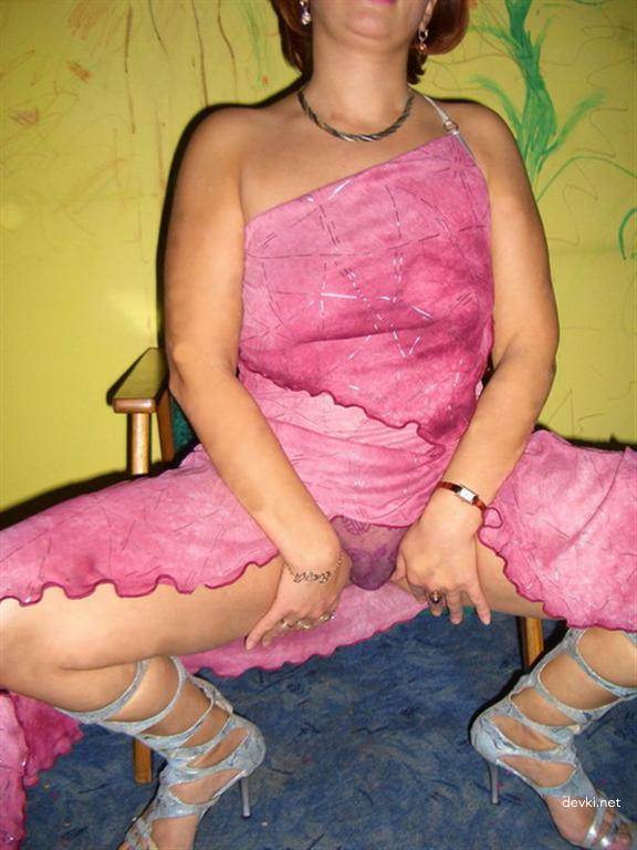 Hot MILF's Explicit Amateur Porn Pics: Mature Lady's Steamy Sex Photos!