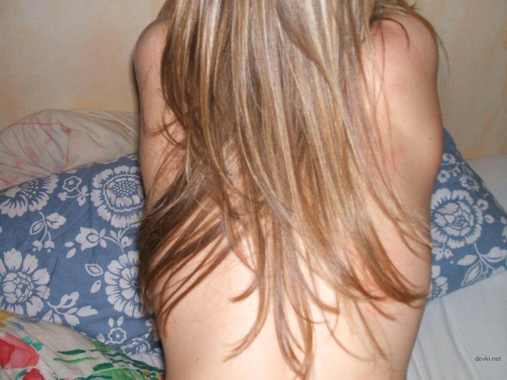 Explicit Homemade Sex Pics: Young Wife's Hot Amateur Porn