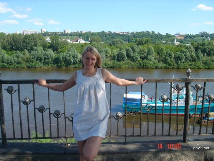 Russian Teen's Hardcore Amateur Sex Pics: Explicit & Uncensored