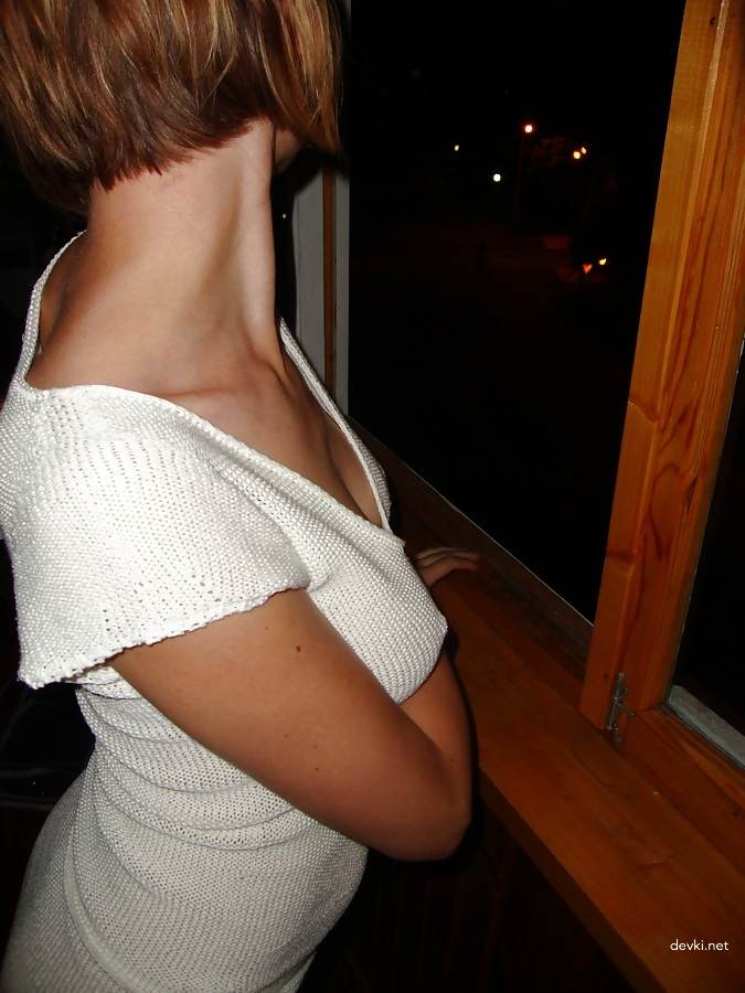 Extreme Anal Solo: Horny Amateur Babe Deeply Fucks Herself - Explicit Masturbation Pic
