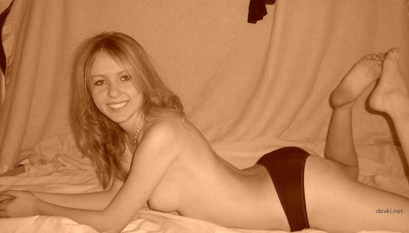 XXX Curvy Russian Amateur's Naughty Home Video - Busty Babe Goes Wild!