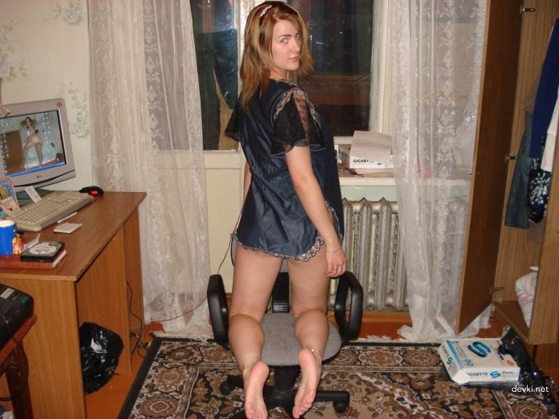 XXX Busty Amateur Babe's Explicit Homemade Sex Pics: Hot & Steamy Action!