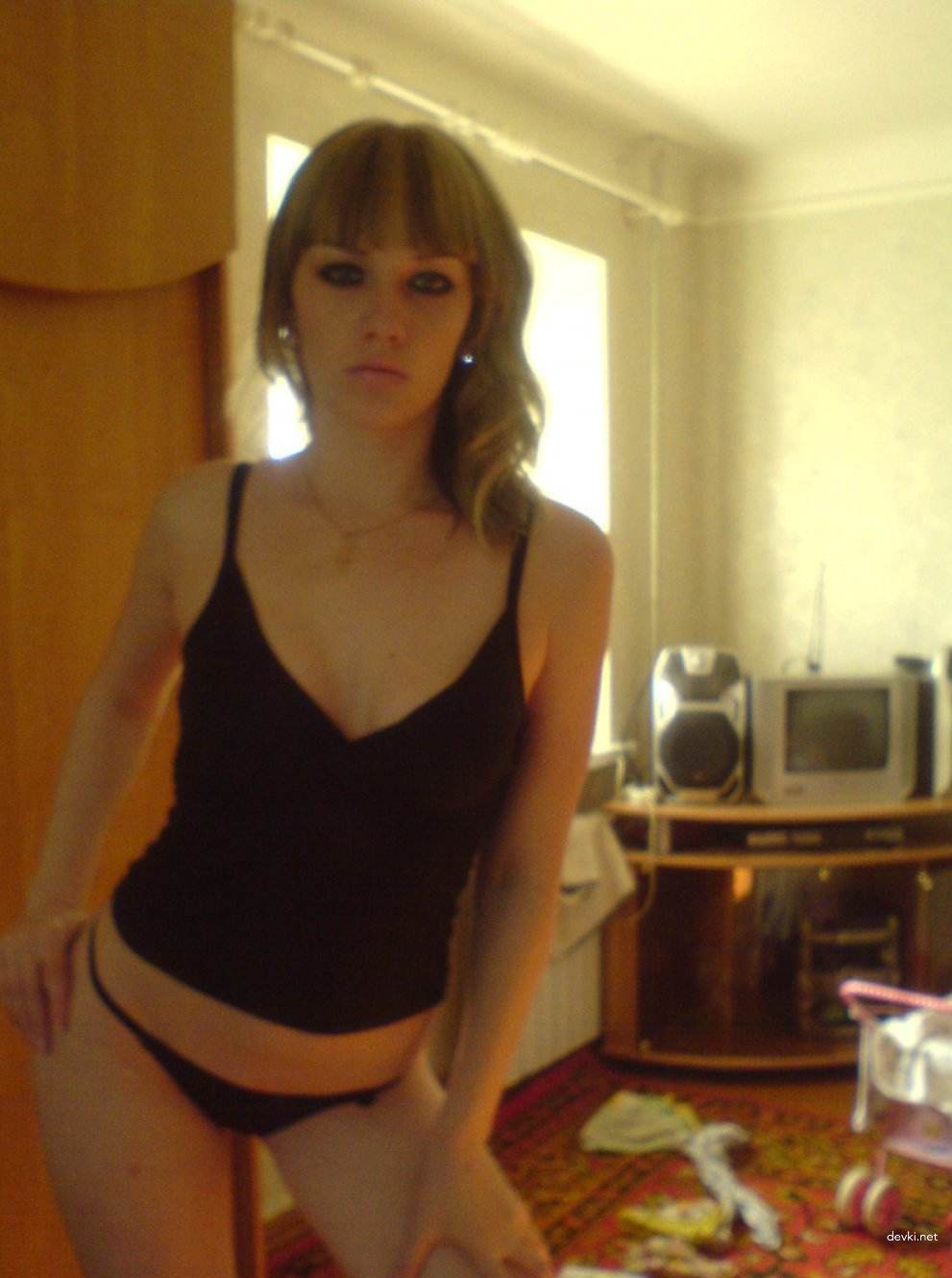Amateur Girl's Explicit Home Photoshoot: Naughty and Provocative Fun for Adults