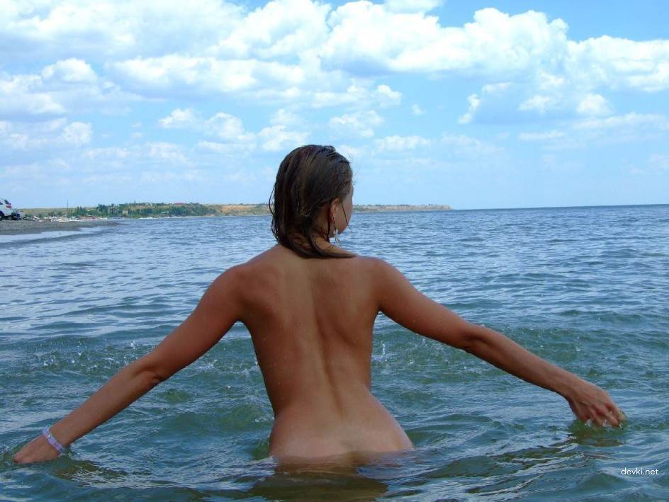 Uncensored Vacation Intimate Photos: Amateur Collection Revealed