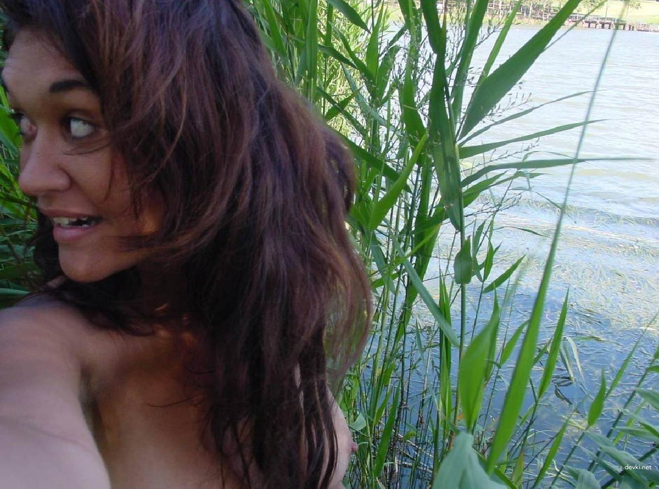 Wild Naked Girl: Explicit Amateur Nature Selfie