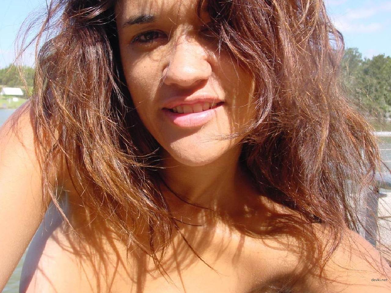 Wild Naked Girl: Explicit Amateur Nature Selfie
