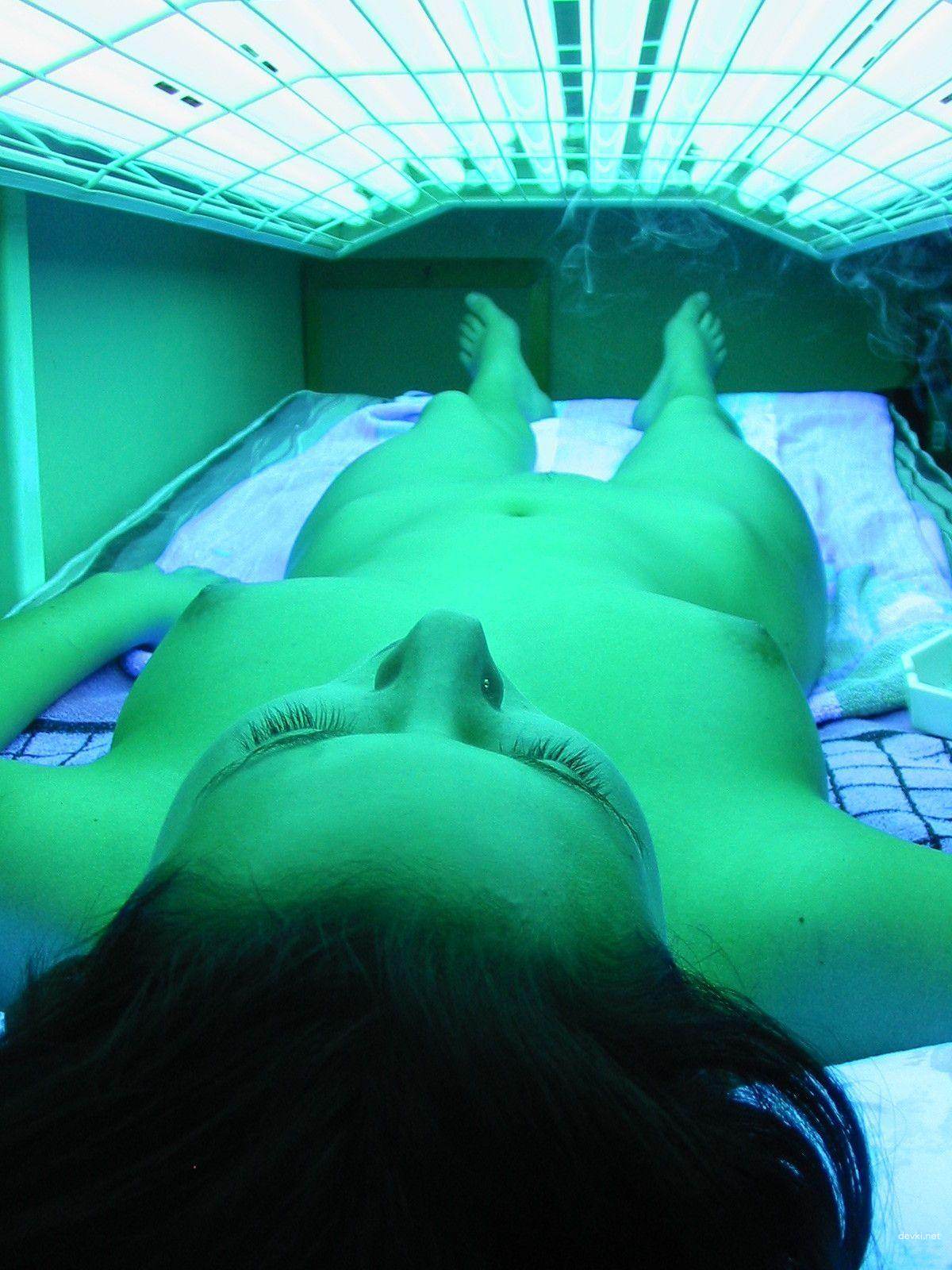 Amateur Slim Beauty's Erotic Album: Seductive Brunette's Explicit Photos