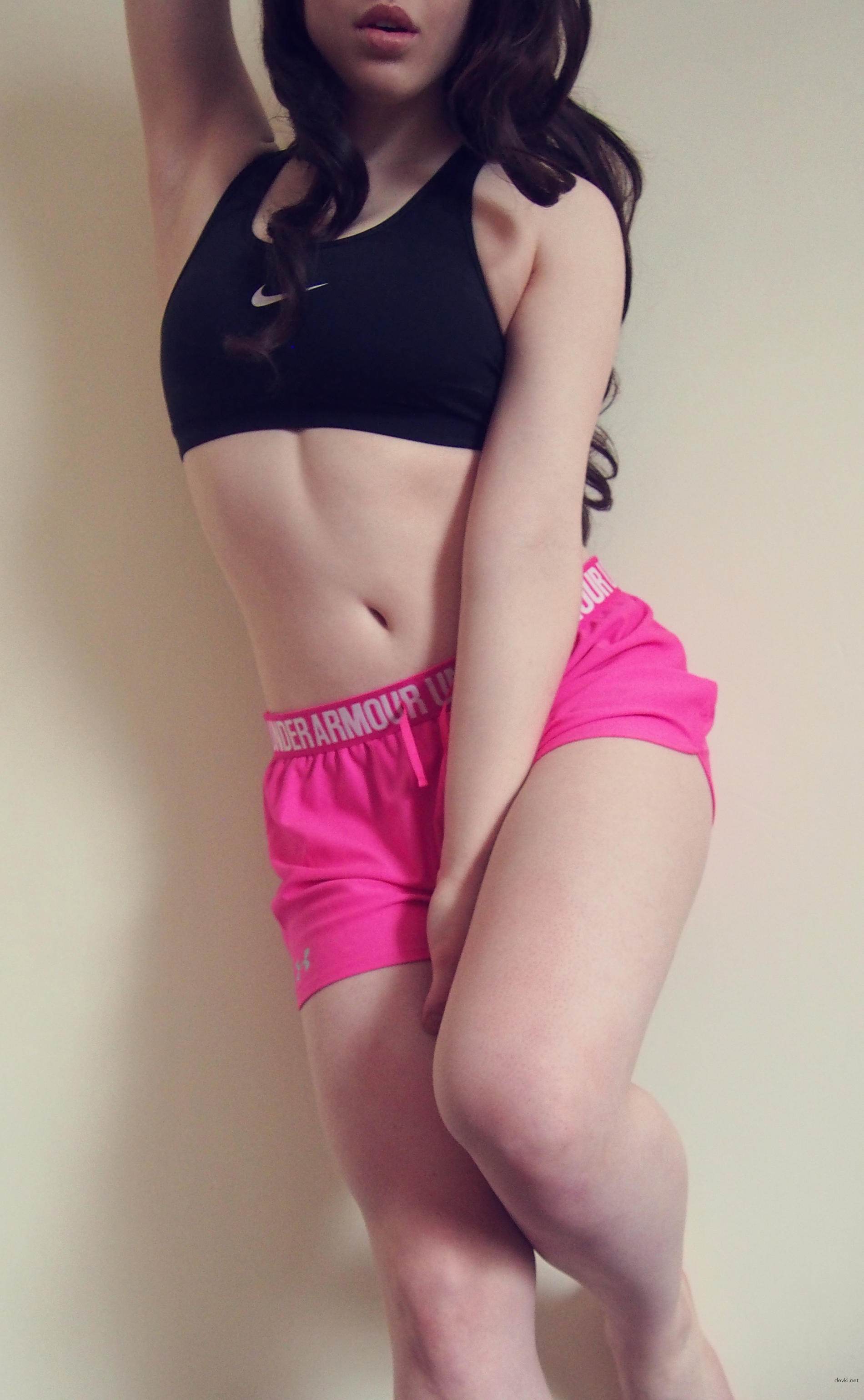 Amateur Sex Bombshell: Explicit Homemade XXX Photos - Hot Amateur Porn in English