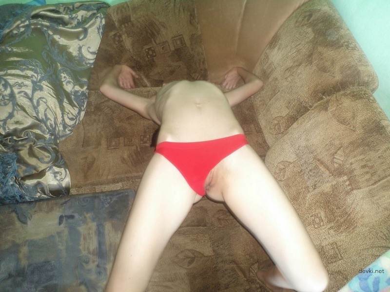 Explicit Young Chick with Tiny Tits: Amateur Photo for Adults