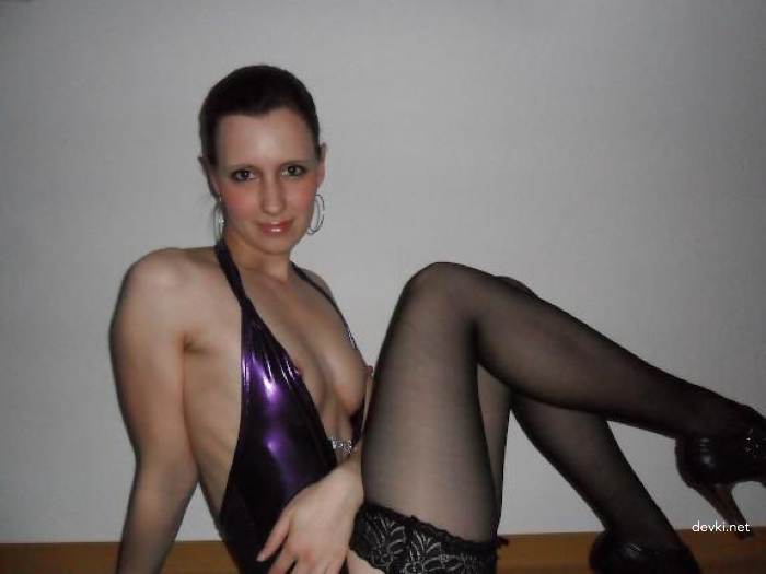Hot American Slut Exposes All - Uncensored XXX Amateur Photo