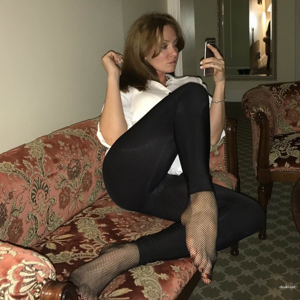 Fine Ass Brunette Gets Hardcore Fucked and Drenched in Cum - Amateur Porn Pic