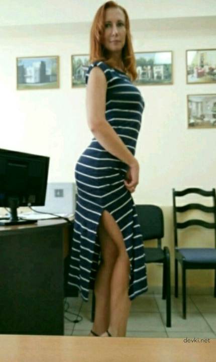 Explicit Homemade XXX Pic: Mature Redhead Woman's Private Naughty Photo