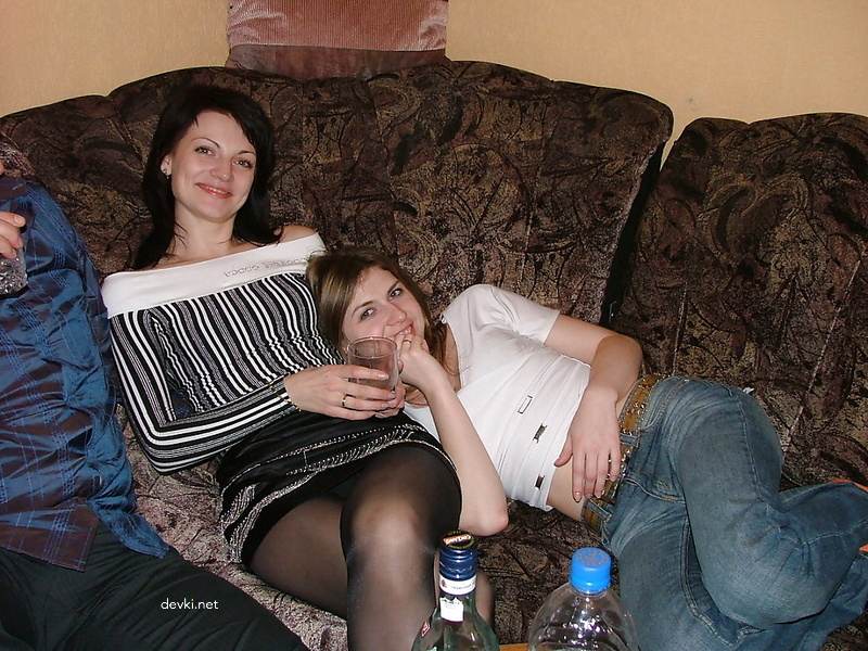 Raw Swinger Sex: Intimate Amateur Porn Pics of Explicit Swingers