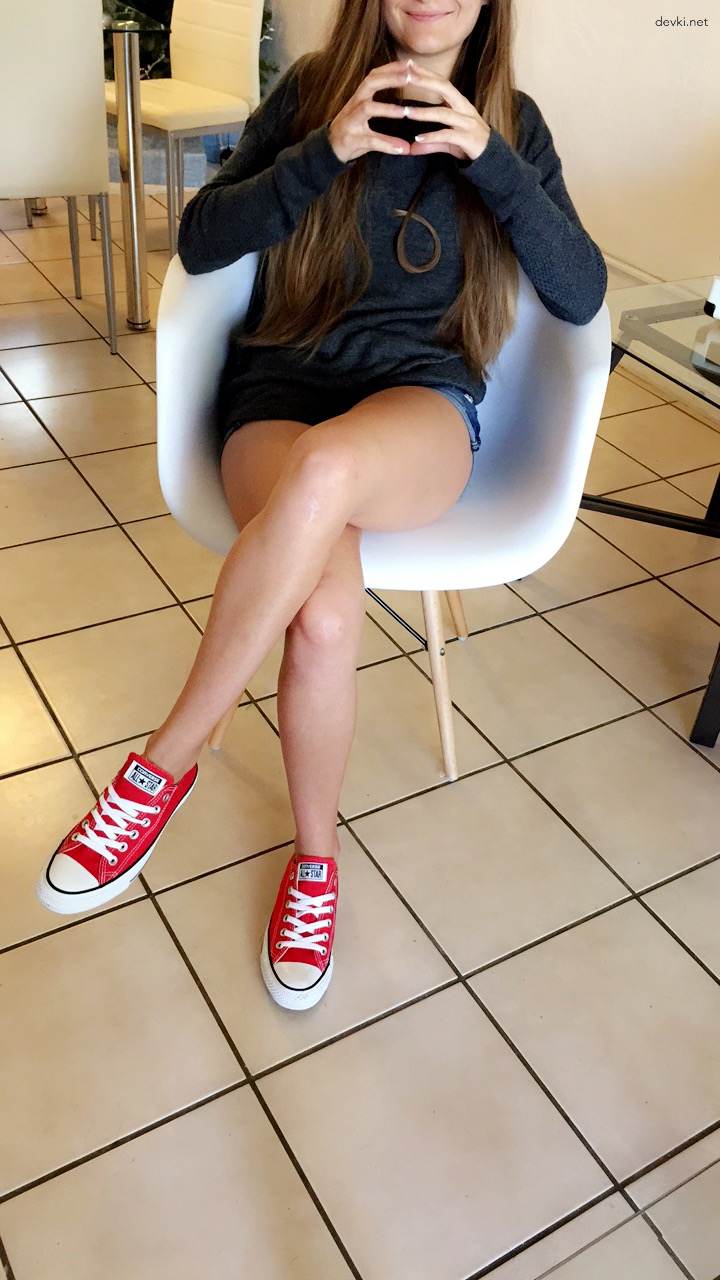 Explicit Amateur Pussy Showoff and Self-Display: Uncensored Demonstration