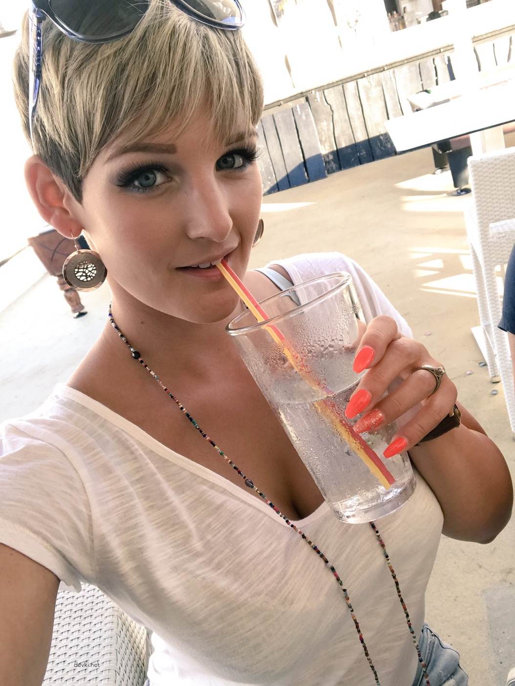 Hot Busty Blonde's Intimate Amateur Porn Album: Explicit XXX Photos for Adults