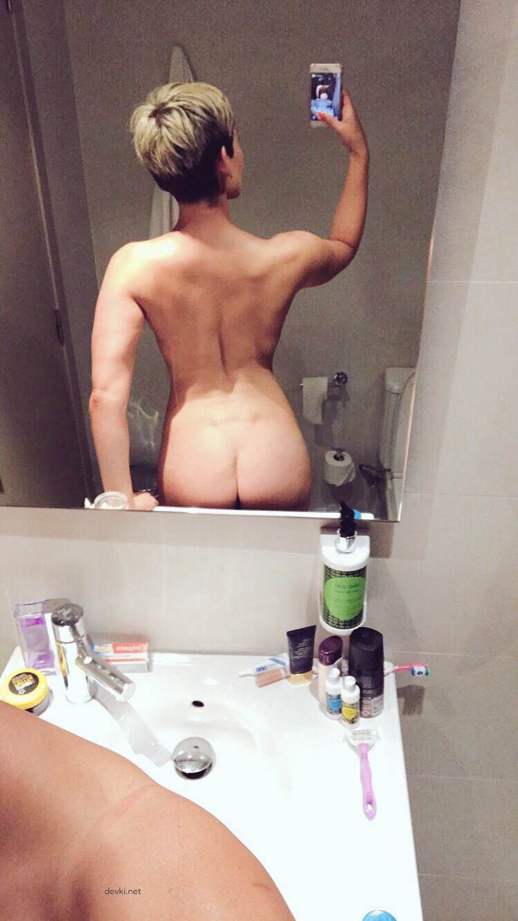 Hot Busty Blonde's Intimate Amateur Porn Album: Explicit XXX Photos for Adults