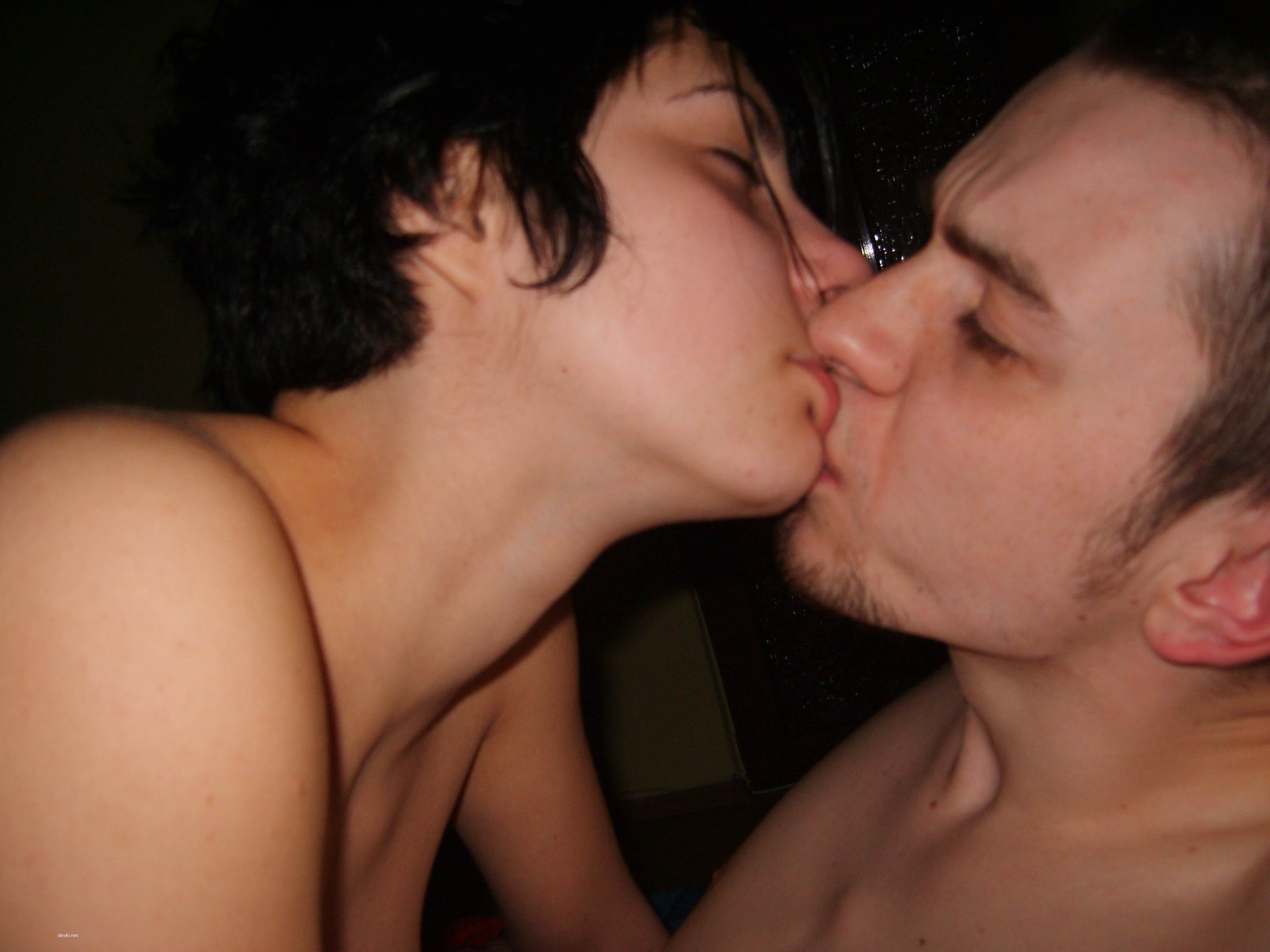 Steamy Brunette Amateur Porn Pics - XXX Erotic Photos Guaranteed to Satisfy