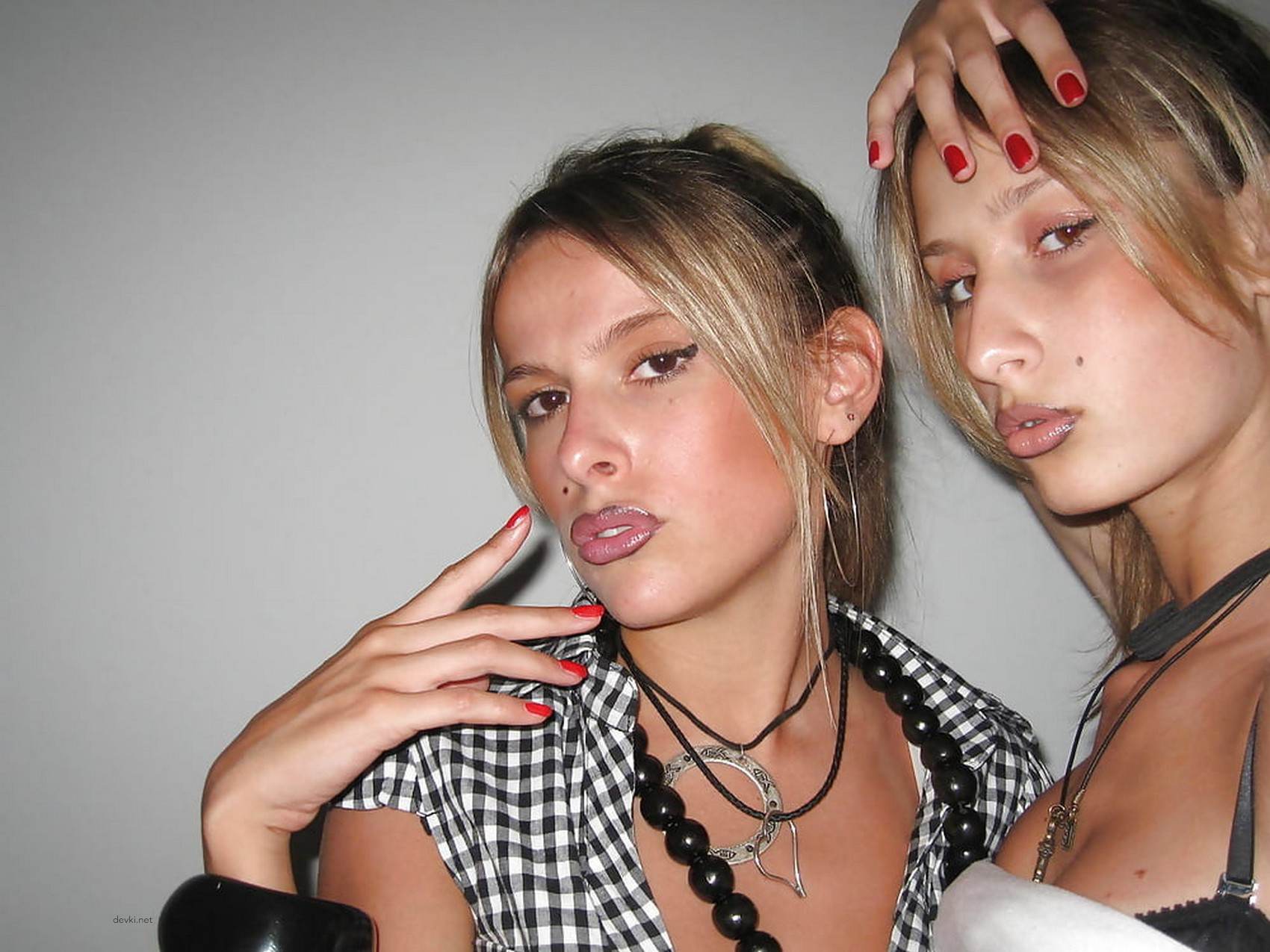 Blonde Bombshell Gets Nasty Blowjob and Hardcore Fuck - Amateur Porn!